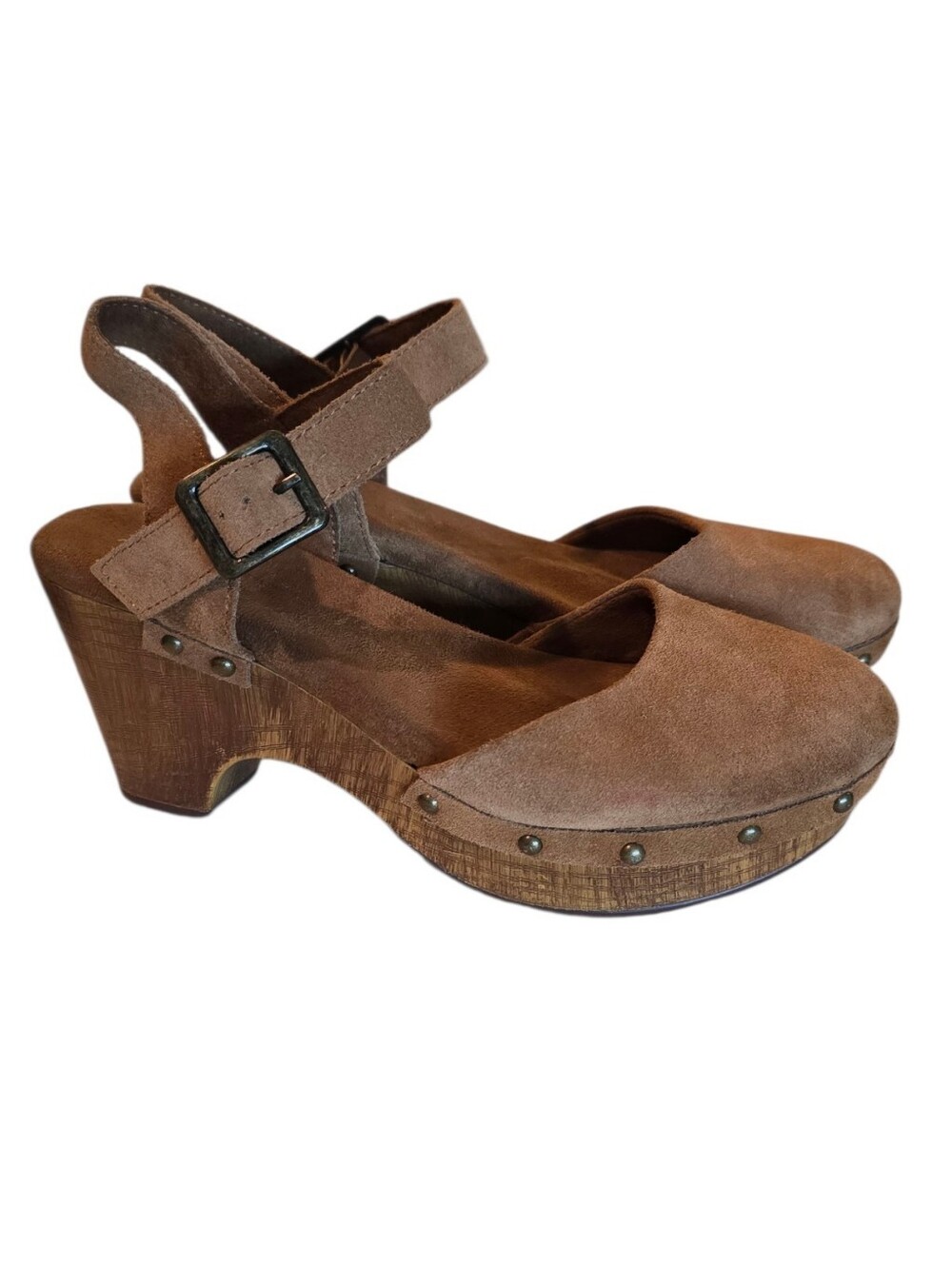 HOUSE OF HARLOW 1960 Cherub Chestnut Studded Suede Heeled Closed Toe Shoes